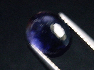 Iolit / Cordierit 1,86 Ct. Oval Cabochon 9 x 7 mm
