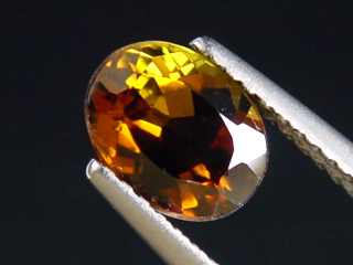 Dravit / brauner Turmalin 1,30 Ct. Oval 7,5 x 5,5 mm Brasilien