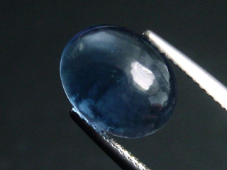Fluorit 4,73 Ct. intensives Blaugrün Cabochon - Erongo, Namibia