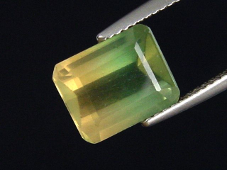 Fluorite 4,49 Ct. bicolor octagon Brazil