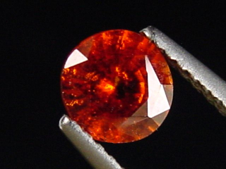 Hessonit Granat 1,03 Ct. Rund 5,5 mm Tansania