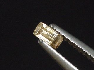 Kassiterite 0,28 Ct. 4 mm baguette faceted - Böhmen, Czech Rep.