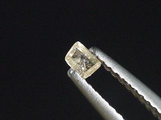 Kassiterite 0,18 Ct. 3 mm trapezoid faceted - Böhmen, Czech Rep.