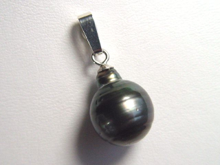 Tahitian pearl pendant - genuine 13 mm black pearl in 925 Silver
