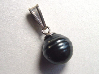 Preview: Tahitian pearl pendant - genuine 11 mm black pearl in 925 Silver