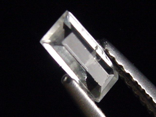 Preview: Jeremejewit 0,31 Ct. Baguette facettiert - Erongo, Namibia B-Qualität