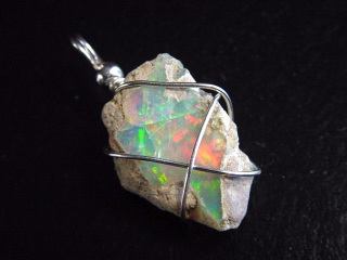 Edelopal Rohstein Anhänger 36 mm Opal roh in 925 Silber