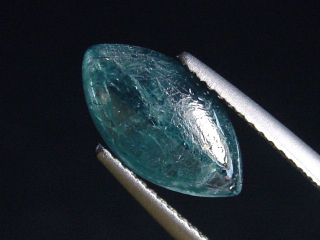 Grandidierit 2,54 Ct. selten Navette Cabochon B-Qualität