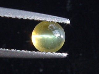 Chrysoberyll Katzenauge 0,88 Ct. Rund Cabochon Sri Lanka