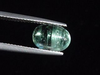 Verdelite Tourmaline cat's eye 3,23 Ct. - oval cabochon Brazil