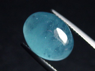 Aquamarine 7,01 Ct. oval cabochon