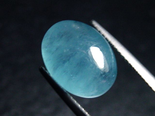 Aquamarine 7,01 Ct. oval cabochon