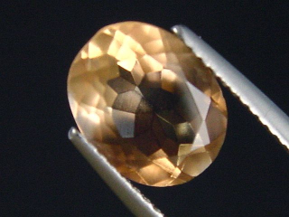 Preview: Topas 3,29 Ct. hellbraun Naturfarbe 10 x 8 mm Oval
