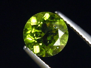 Peridot 2,28 Ct. Apfelgrün - 7,5 mm Rund Sri Lanka