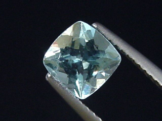 Aquamarin 1,22 Ct. Kissenschliff 6,5 x 6,5 mm Brasilien