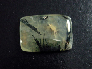 Preview: Prehnit 23,66 Ct. Kissen Cabochon Australien