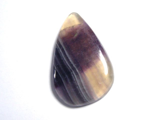 Fluorit 49,37 Ct. bunt gebändert Tropfen Cabochon