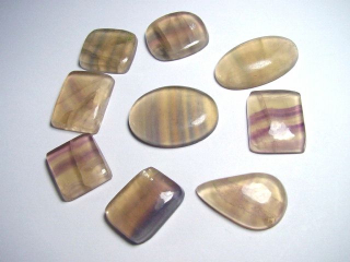 Fluorit Lot 199,20 Ct. Mix Cabochons B-Qualität