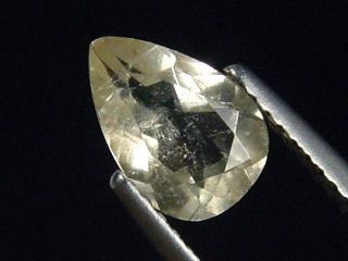 Topas 1,33 Ct. Tropfen facettiert - Schneckenstein, Sachsen, Deutschland