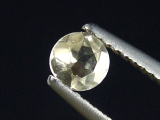 Preview: Topas 0,37 Ct. Rund facettiert - Schneckenstein, Sachsen, Deutschland