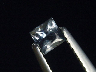 Preview: Saphir stahlblau 0,30 Ct. Naturfarbe Carree Tansania