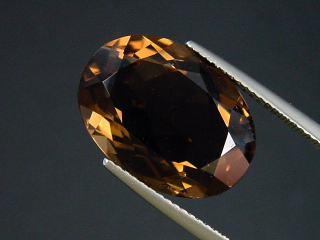 Rauchquarz 11,50 Ct. Oval 18 x 13 mm Brasilien