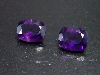 Amethyst Paar 5,76 Ct. Antikschliff 10 x 8 mm Brasilien