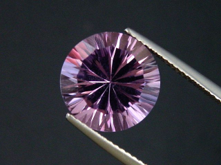 Preview: Amethyst 5,32 Ct. Rund Konkavschliff 12 mm Brasilien