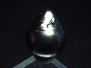Black Tahitian Pearl 13,5 mm loose undrilled - French Polynesia