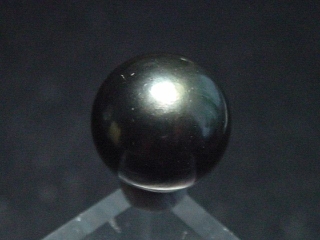 Black Tahitian Pearl 10 mm - perfect round, loose, undrilled - French Polynesia