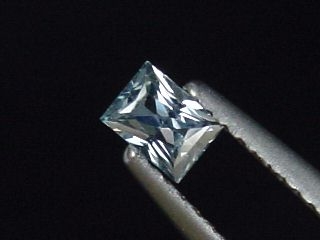 Sapphire steel blue 0,30 Ct. natural color baguette Tanzania