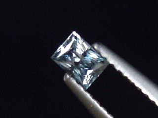 Sapphire steel blue 0,32 Ct. natural color baguette Tanzania