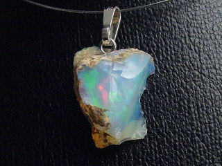 Preview: Edelopal Rohstein Anhänger 19 mm Opal roh in 925 Silber