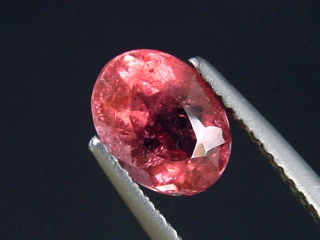 Rubellite / red Tourmaline 1,33 Ct. oval Brazil