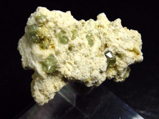Preview: Demantoid specimen 42 mm - fine crystals - Madag.