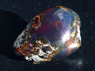 Preview: Blauer Bernstein 13,22 Gramm - 4,1 cm Sumatra, Indonesien