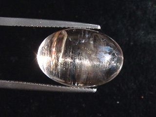 Skapolite cat's eye 16,24 Ct. - Mlembule, Mpwapwa, Tanzania