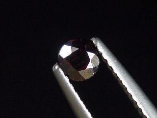 Rutile 0,31 Ct. rust red faceted - Minas Gerais, Brazil