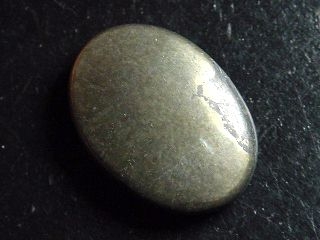Pyrite 47,70 Ct. oval cabochon