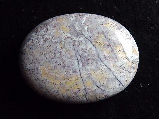 Jaspis 34,22 Ct. Oval Cabochon Brasilien