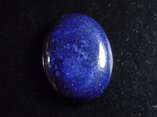Lapislazuli 34,94 Ct. oval cabochon