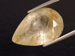 Rutilquarz 13,13 Ct. - Tropfen facettiert - goldene Nadeln