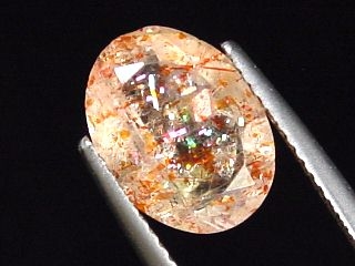 Quarz mit Hämatit 2,54 Ct. natürliche Konfetti Einschlüsse