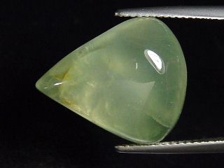 Prehnite 15,40 Ct. pear cabochon Australia