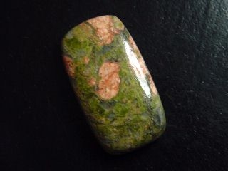 Unakite 40,39 Ct. cushion cabochon