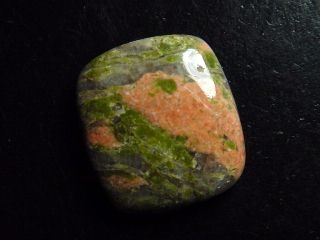 Unakite 33,12 Ct. cushion cabochon