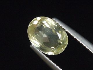 Sillimanite 2,01 Ct. faceted oval - Balangoda, Sri Lanka