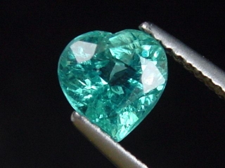 Apatit 1,41 Ct. türkisblau - Herz 7 x 6,5 mm