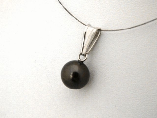 Tahitian pearl pendant - genuine perfect round 8 mm pearl in 925 Silver