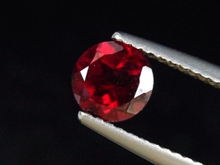 Rhodolite Garnet 1,24 Ct. round Sri Lanka
